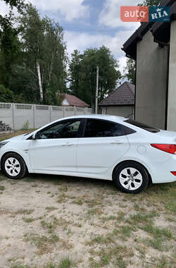 Седан Hyundai Solaris 2016 в 