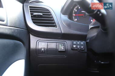 Седан Hyundai Solaris 2016 в 