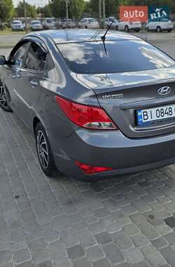 Седан Hyundai Solaris 2015 в 