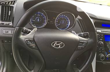 Седан Hyundai Sonata 2012 в Киеве