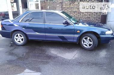 Седан Hyundai Sonata 1994 в Киеве