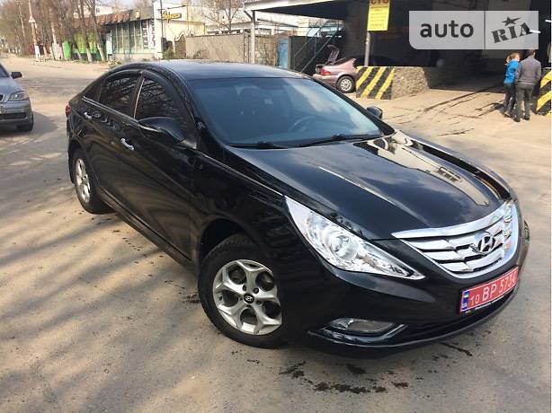 Hyundai Sonata 2011 года