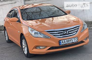 Седан Hyundai Sonata 2010 в Кам'янському