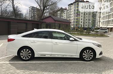 Седан Hyundai Sonata 2015 в Ивано-Франковске