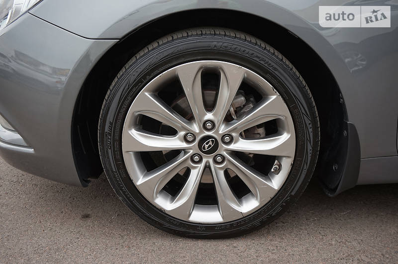 Седан Hyundai Sonata 2013 в Одесі