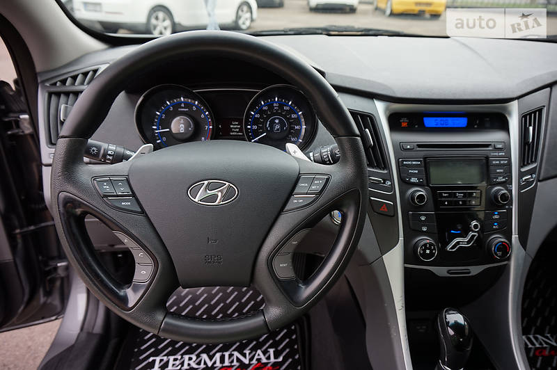 Седан Hyundai Sonata 2013 в Одесі