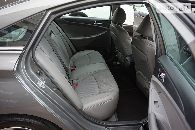 Седан Hyundai Sonata 2013 в Одесі