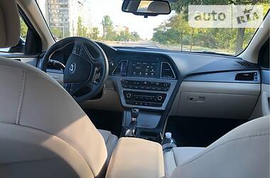 Седан Hyundai Sonata 2016 в Запорожье