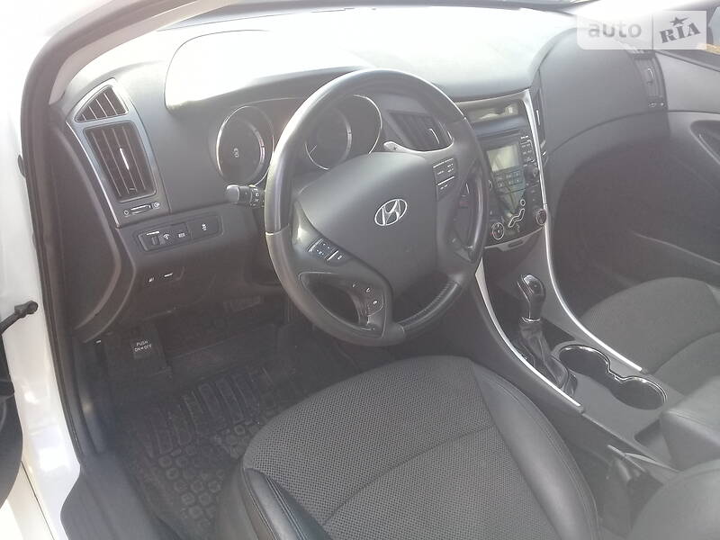 Седан Hyundai Sonata 2010 в Калинівці