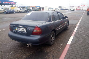 Седан Hyundai Sonata 1996 в Одессе