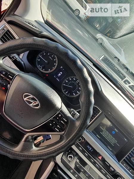Седан Hyundai Sonata 2015 в Одессе фото 57 Седан Hyundai Sonata 2015 в Одессе