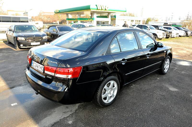 Седан Hyundai Sonata 2008 в Львове