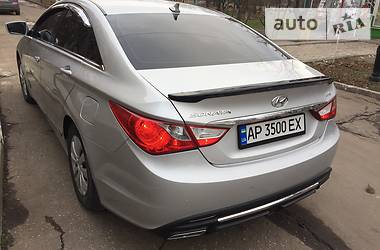 Седан Hyundai Sonata 2015 в Бердянську