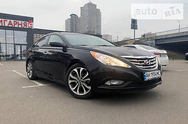 Седан Hyundai Sonata 2013 в Киеве