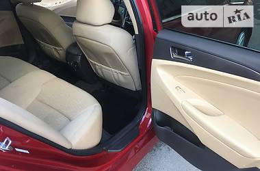 Седан Hyundai Sonata 2013 в 