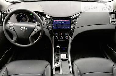 Седан Hyundai Sonata 2013 в Киеве