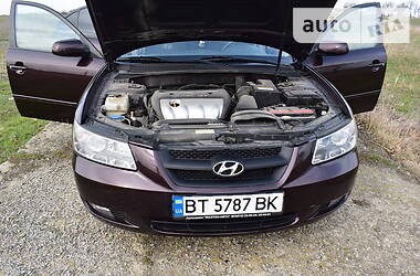 Седан Hyundai Sonata 2006 в Херсоне