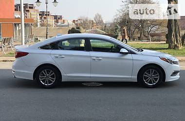 Седан Hyundai Sonata 2015 в 