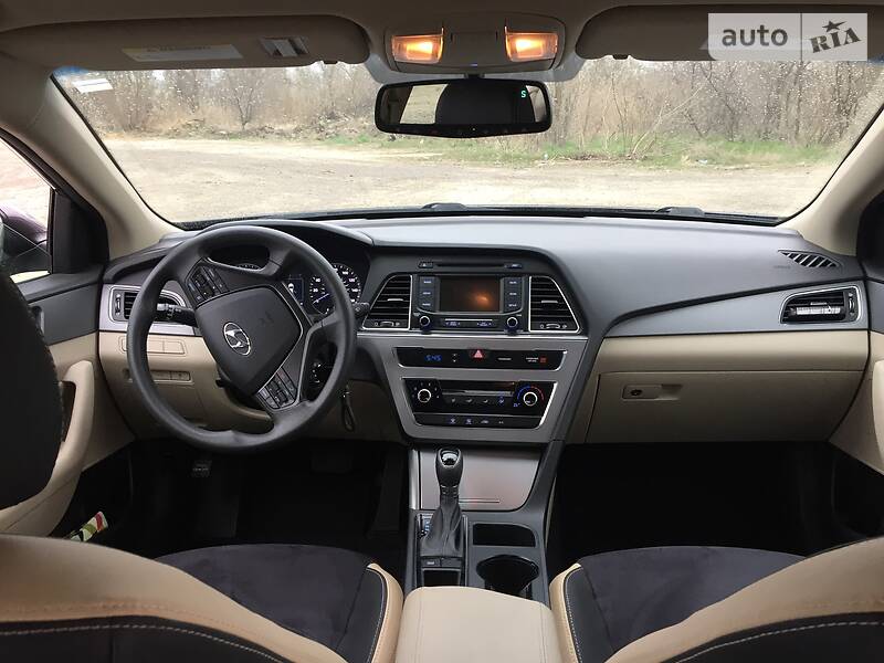 Седан Hyundai Sonata 2015 в Херсоні