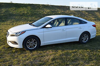 Седан Hyundai Sonata 2015 в 