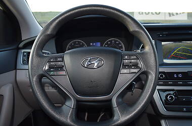 Седан Hyundai Sonata 2015 в 