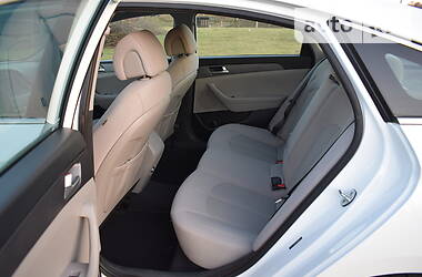 Седан Hyundai Sonata 2015 в 