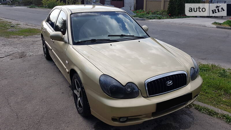 Седан Hyundai Sonata 2003 в Запоріжжі