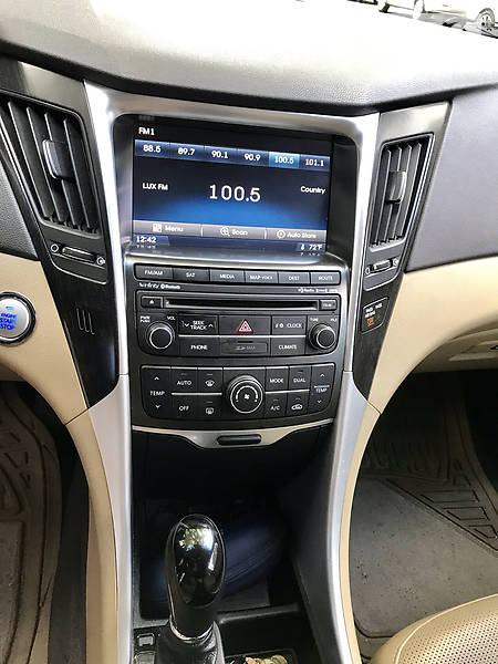 Седан Hyundai Sonata 2014 в Дніпрі