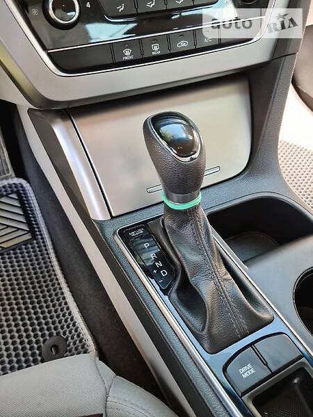 Седан Hyundai Sonata 2015 в Коломиї фото 52 Седан Hyundai Sonata 2015 в Коломиї