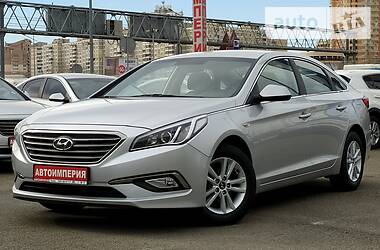 Седан Hyundai Sonata 2015 в Киеве