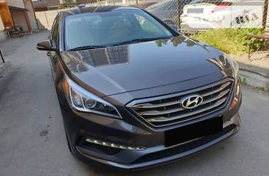 Седан Hyundai Sonata 2015 в 