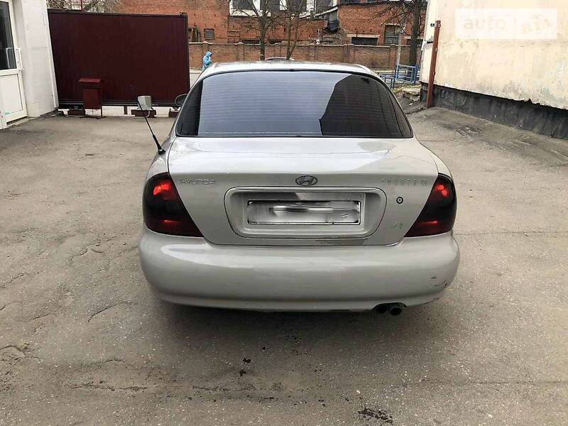 Седан Hyundai Sonata 1998 в Львові