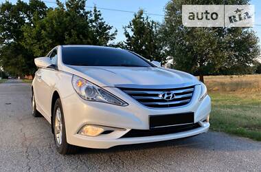 Седан Hyundai Sonata 2013 в 