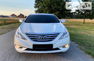 Седан Hyundai Sonata 2013 в 
