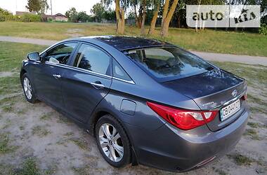 Седан Hyundai Sonata 2012 в Мене