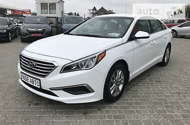 Седан Hyundai Sonata 2015 в Львове