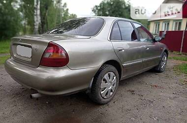 Седан Hyundai Sonata 1997 в Каховке
