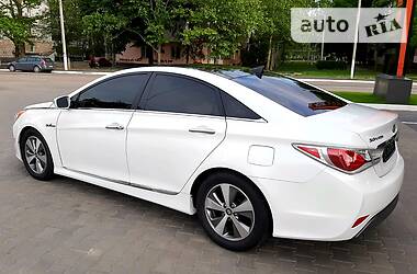 Седан Hyundai Sonata 2011 в 