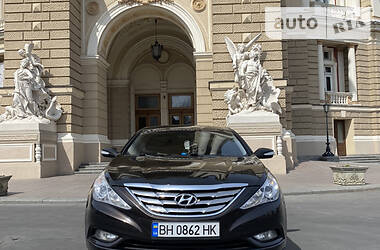 Седан Hyundai Sonata 2010 в Одессе