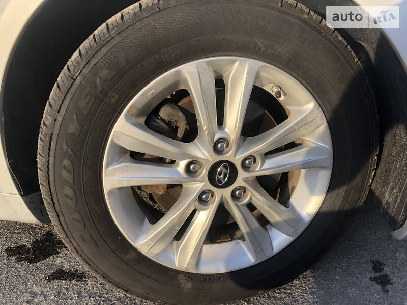 Седан Hyundai Sonata 2010 в Києві