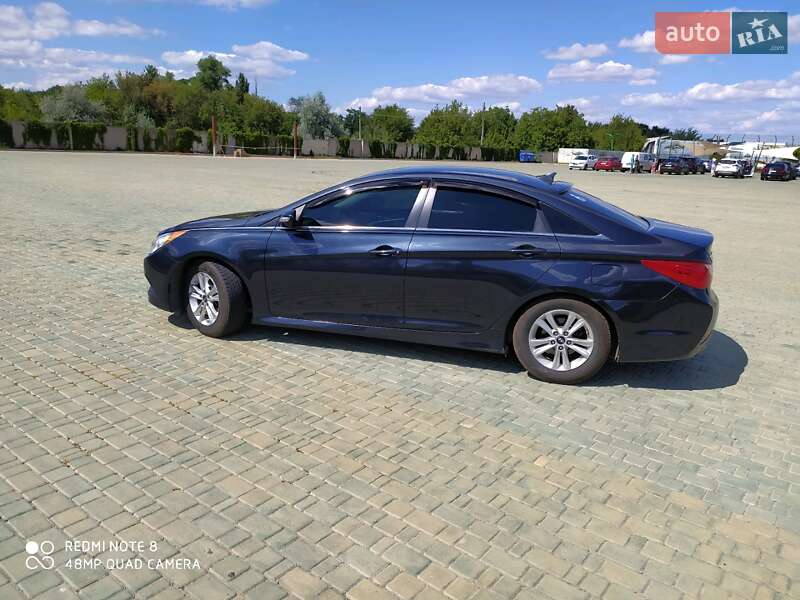 Седан Hyundai Sonata 2014 в Білгороді-Дністровському