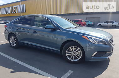 Седан Hyundai Sonata 2015 в Киеве