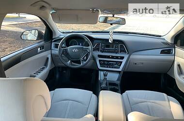 Седан Hyundai Sonata 2014 в Покровске