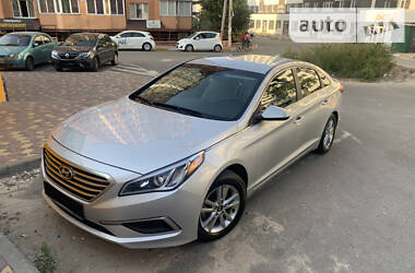 Седан Hyundai Sonata 2016 в Киеве