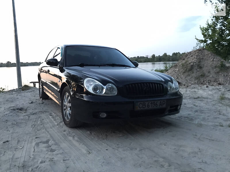 Седан Hyundai Sonata 2002 в Киеве