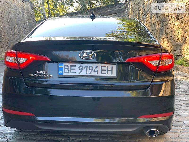 Седан Hyundai Sonata 2016 в Николаеве