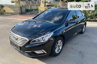 Седан Hyundai Sonata 2016 в Мелитополе