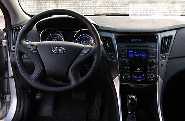 Седан Hyundai Sonata 2015 в Черкассах