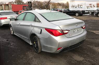 Седан Hyundai Sonata 2014 в Херсоне