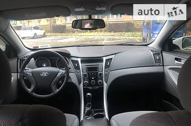 Седан Hyundai Sonata 2013 в Киеве